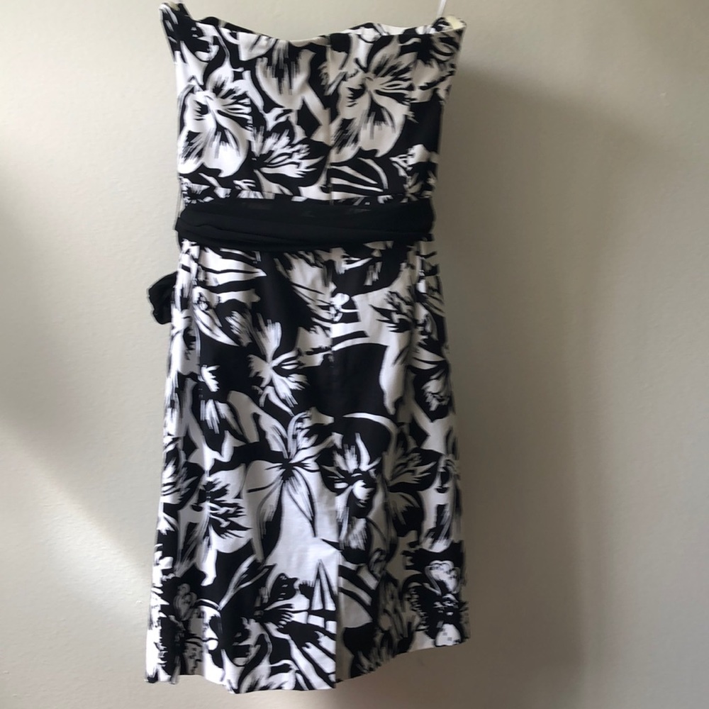 WHBM Dress strapless Sz 10